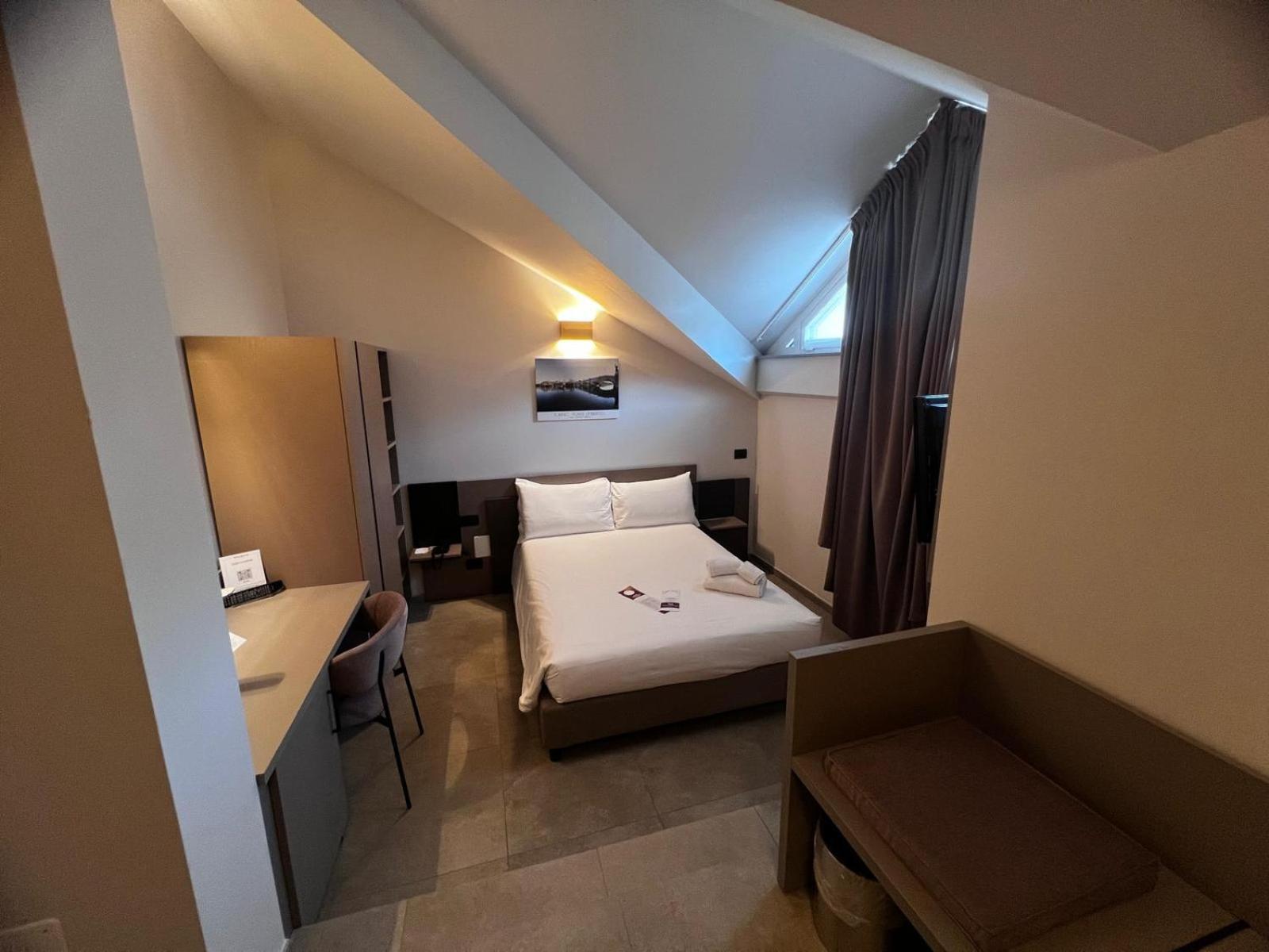 Best Quality Hotel La Darsena Moncalieri Exterior foto